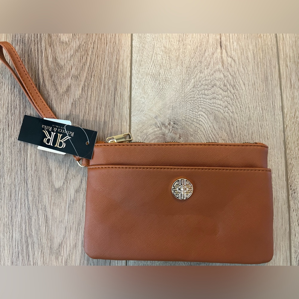 🤩Rebecca & Rifka Wristlet